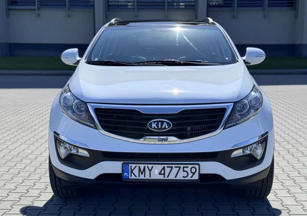 Kia Sportage cena 49900 przebieg: 111300, rok produkcji 2012 z Myślenice małe 379